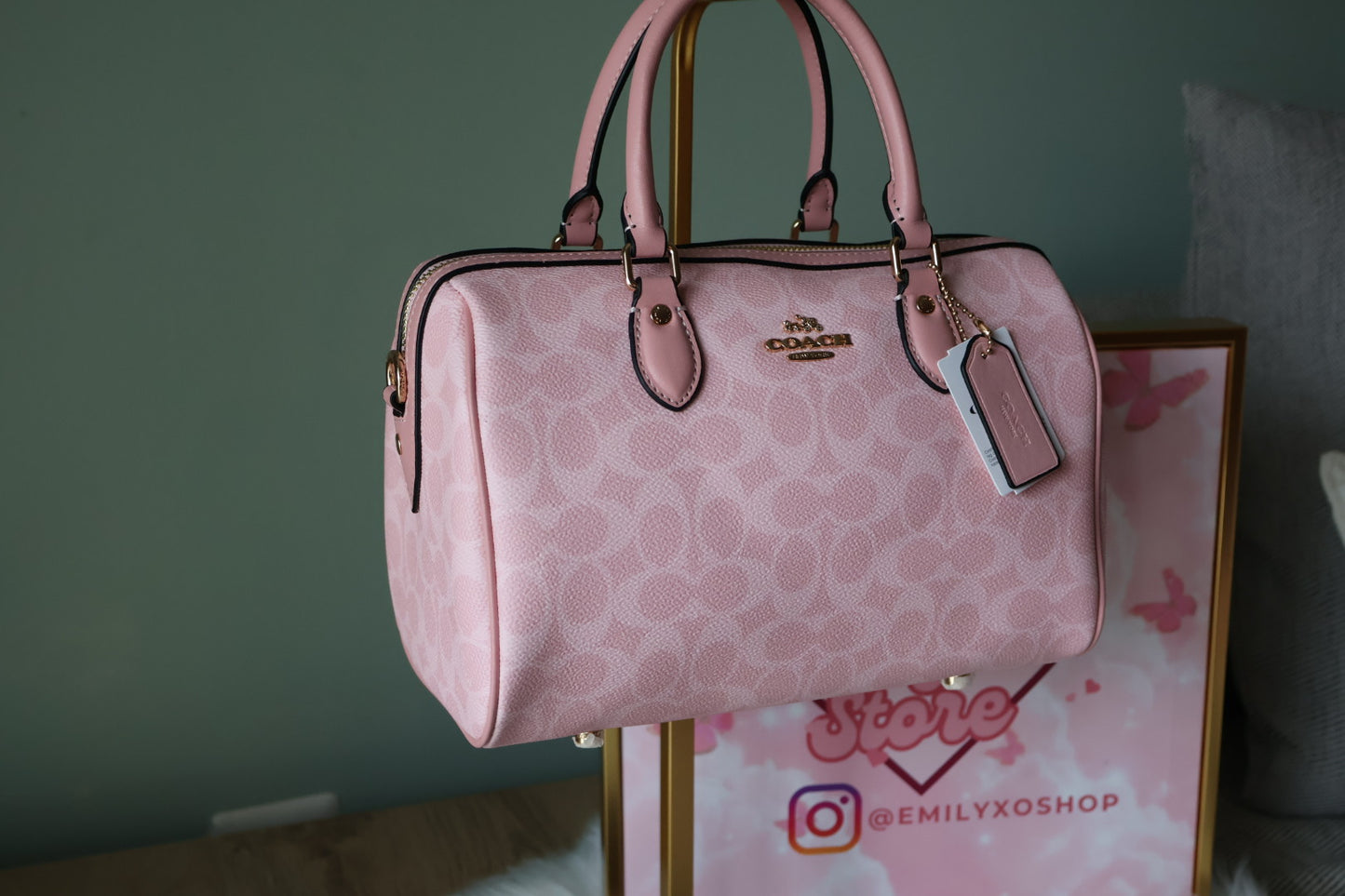 Powder Pink Rowan (Medium)