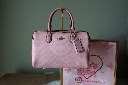 Powder Pink Rowan (Medium)